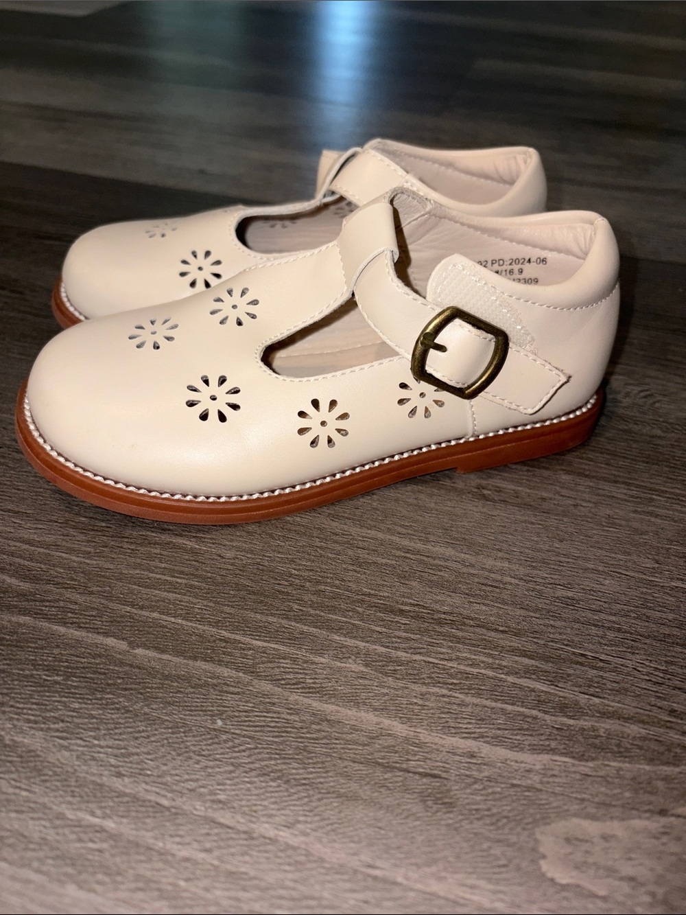 Girls Cream T-Strap Mary Jane Shoes with Floral Cutouts